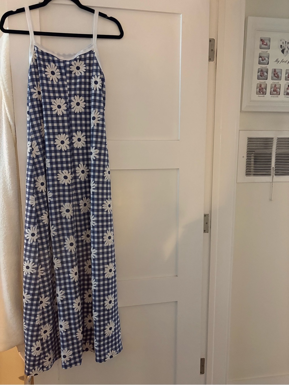 Vintage Active USA Blue and White Gingham dress with Daisy Detail